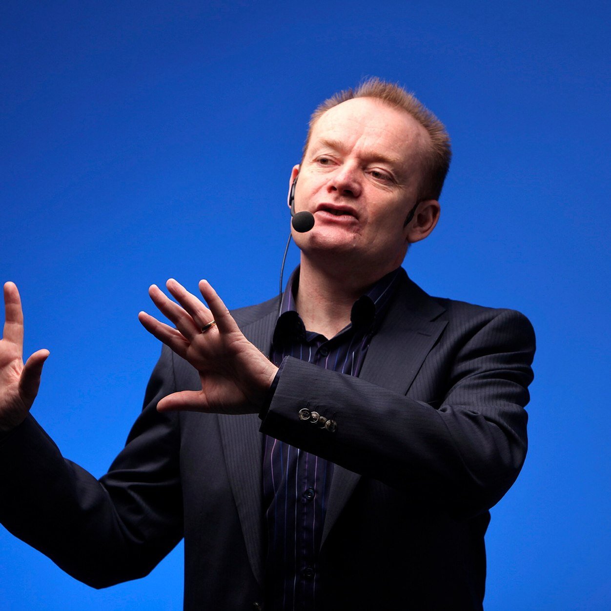 NLP Master Trainer, Author and Mind Coach, my focus: Peak Performance, well-being and altered states of consciousness ( I am the content creator of DigipillApp)