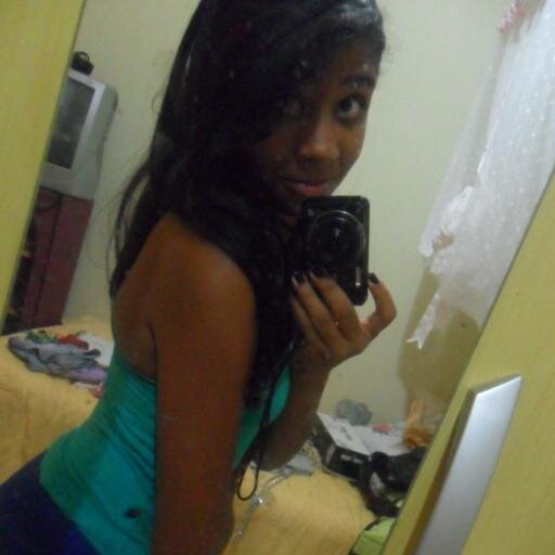 LeilaneSanttuus's profile picture. Te amuu Isac Dourado