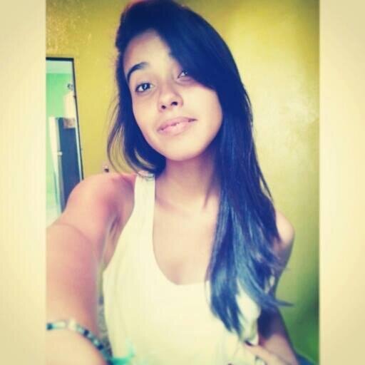 Quem me ver, Me Vê Sorrindo e vai ser sempre Assim!                            snap: ellensouz
Instagram: Lesouzz
Facebook: https://t.co/CIEs60Y6m4