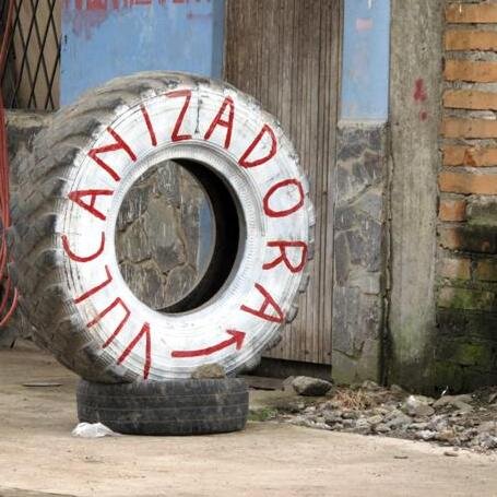 Gente quejándose de baches y yo sin chamba.