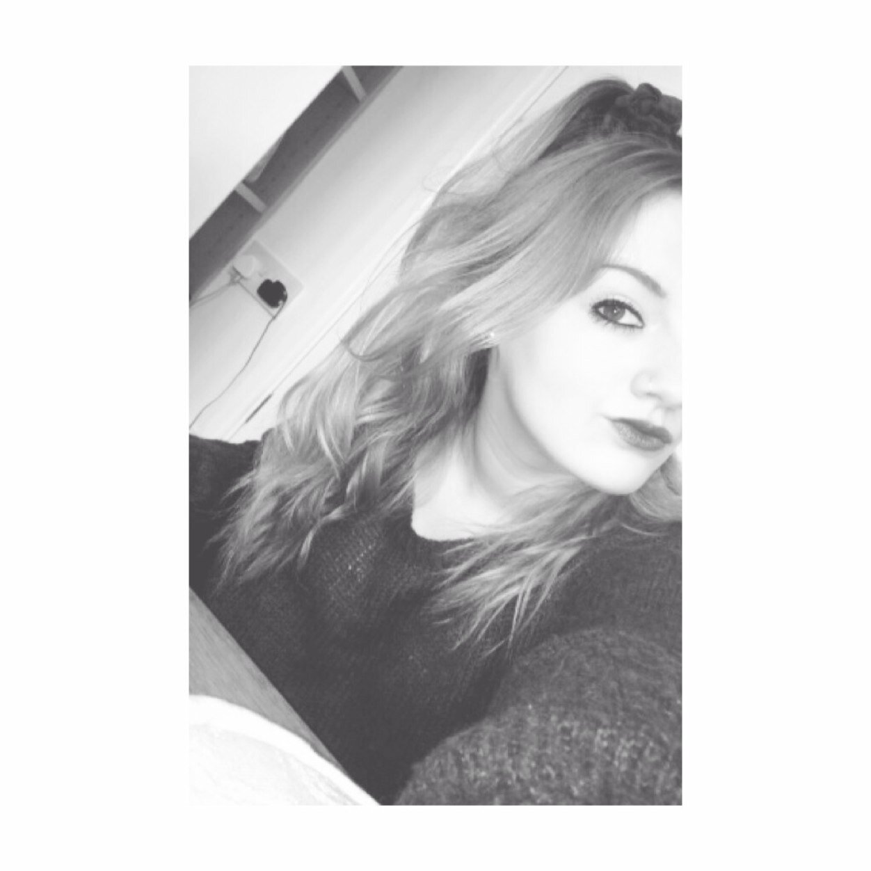 @caitlintthomas - new twitter