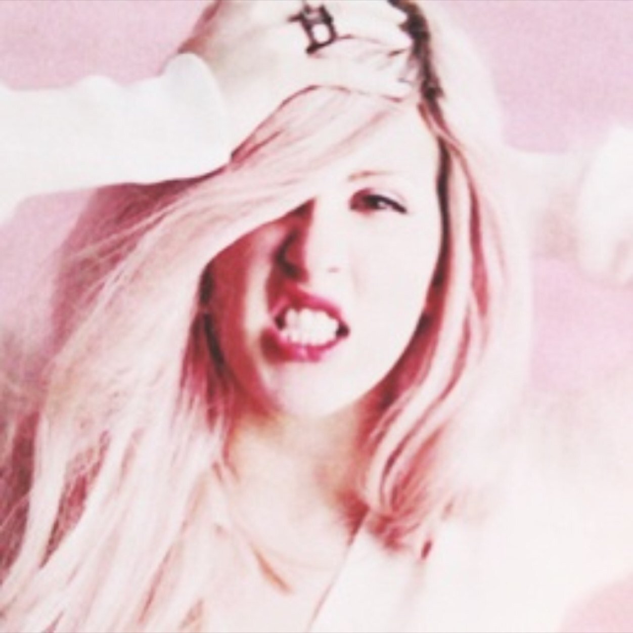 I Need Your Loooove✌ {Aqui ira gente especial}