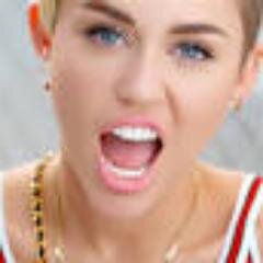 LOVE LOVE LOVE LOVE LOVE LOVE LOVE 
MILLY CYRUS FRASES FOTOS TUDO SOBRE ELA SO SEGUIR :D