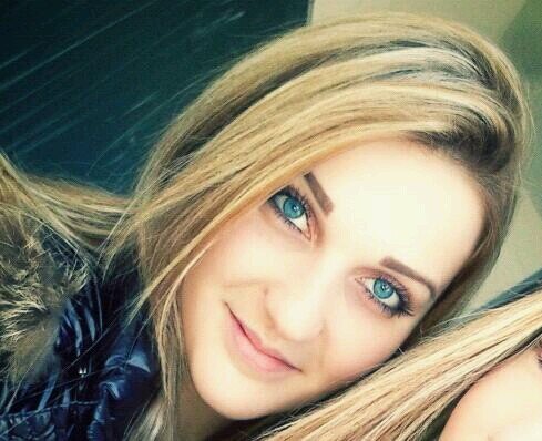 Olja_Mel's profile picture. 