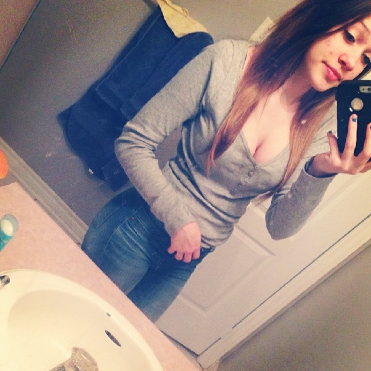 Good vibes| 19| bi