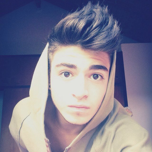 #FollowBack