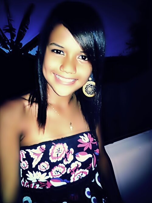 ''Ontem Eu Era Inteligente,Tentava Mudar o Mundo.Hoje sou sábia,Tento Mudar a Mim Mesma''. ♥