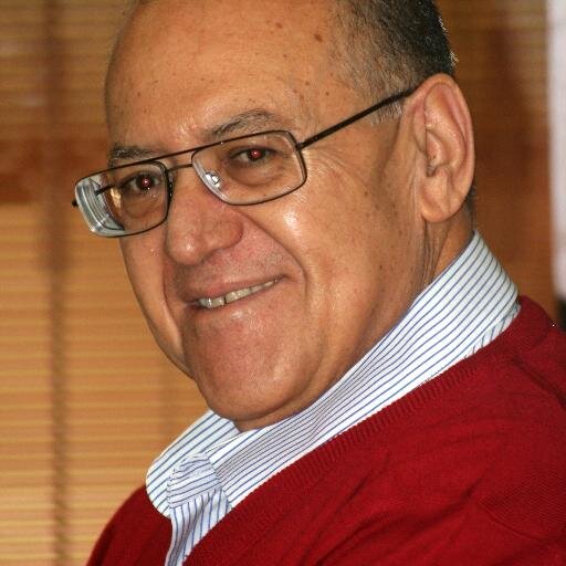 I belong to '68 generation and i lived it fully.now I am a business man in Adana-Turkey,I love music,I am a gourmet and I love real friends, I care about world.