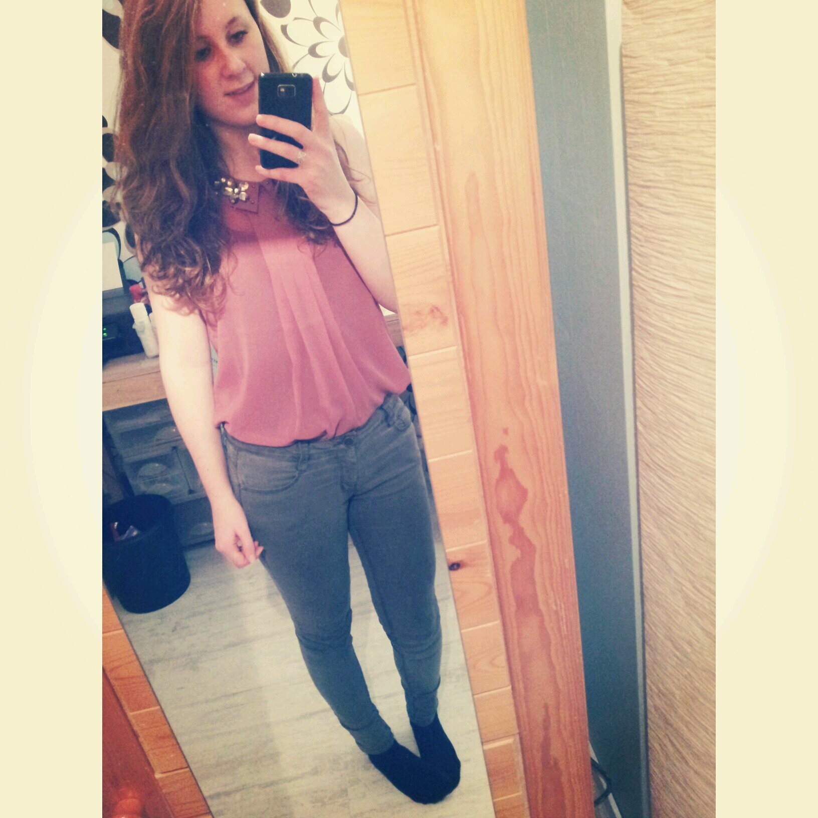 Haaaaai Romy, iloveyou chickie!  xxxx @xManonDuursma ♡♡♡                                            insta; xromy17