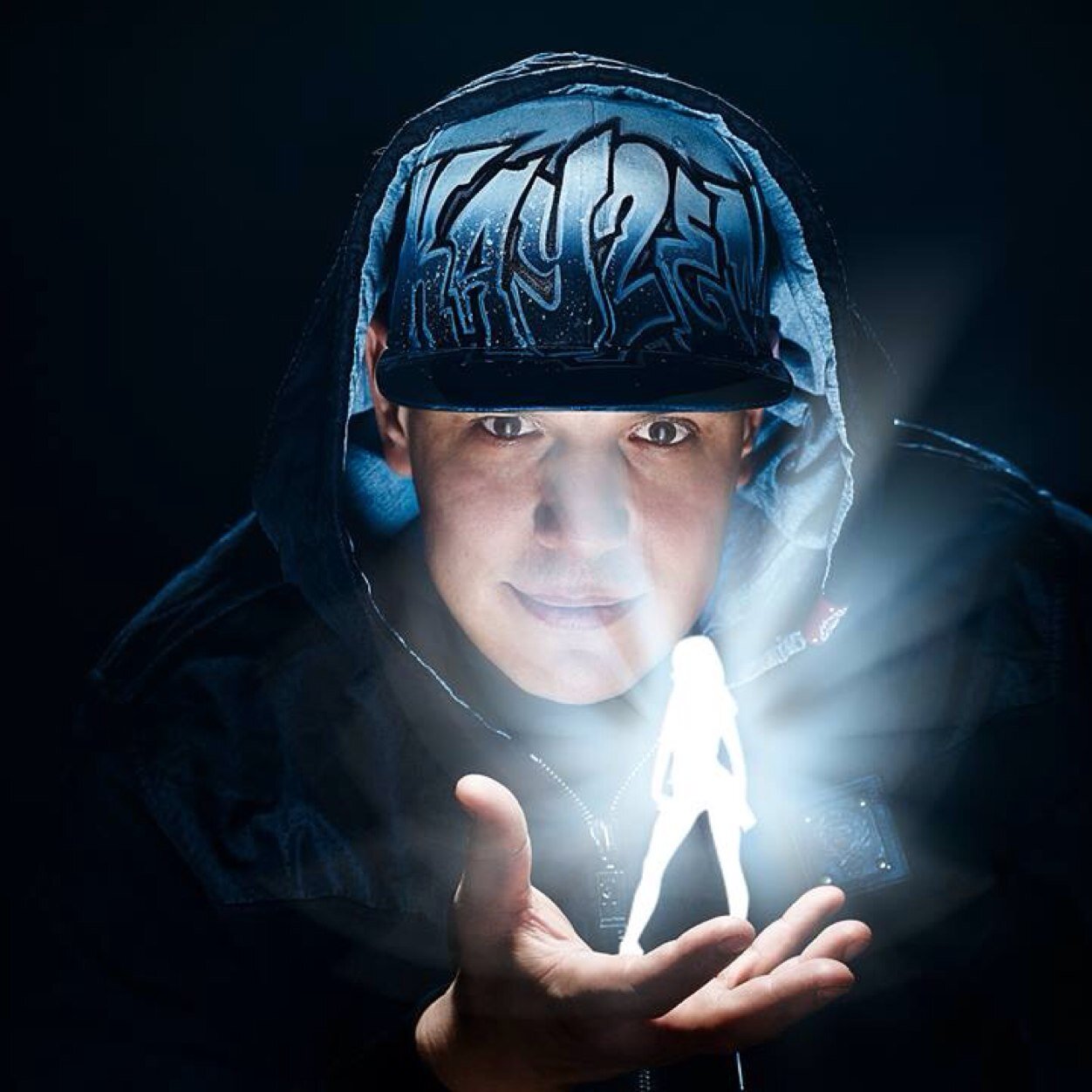 Kay2em's profile picture. 