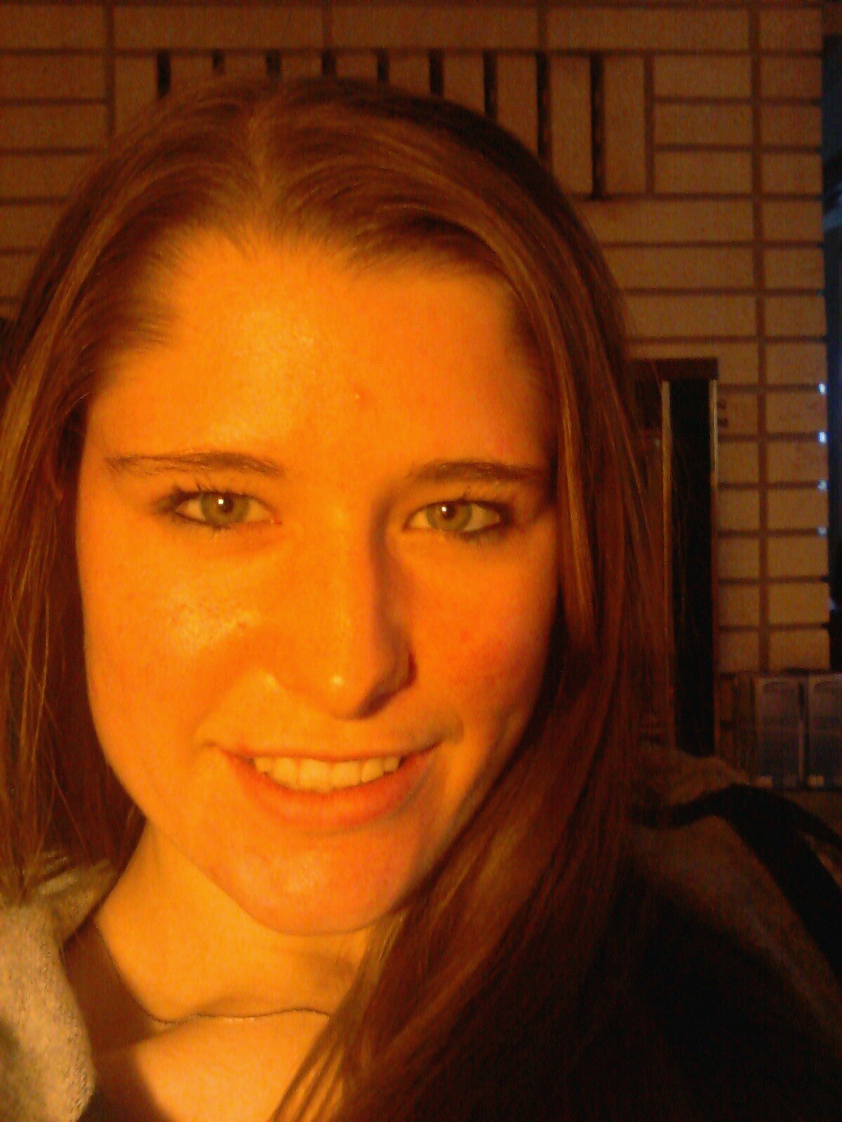 lulubird18's profile picture. 