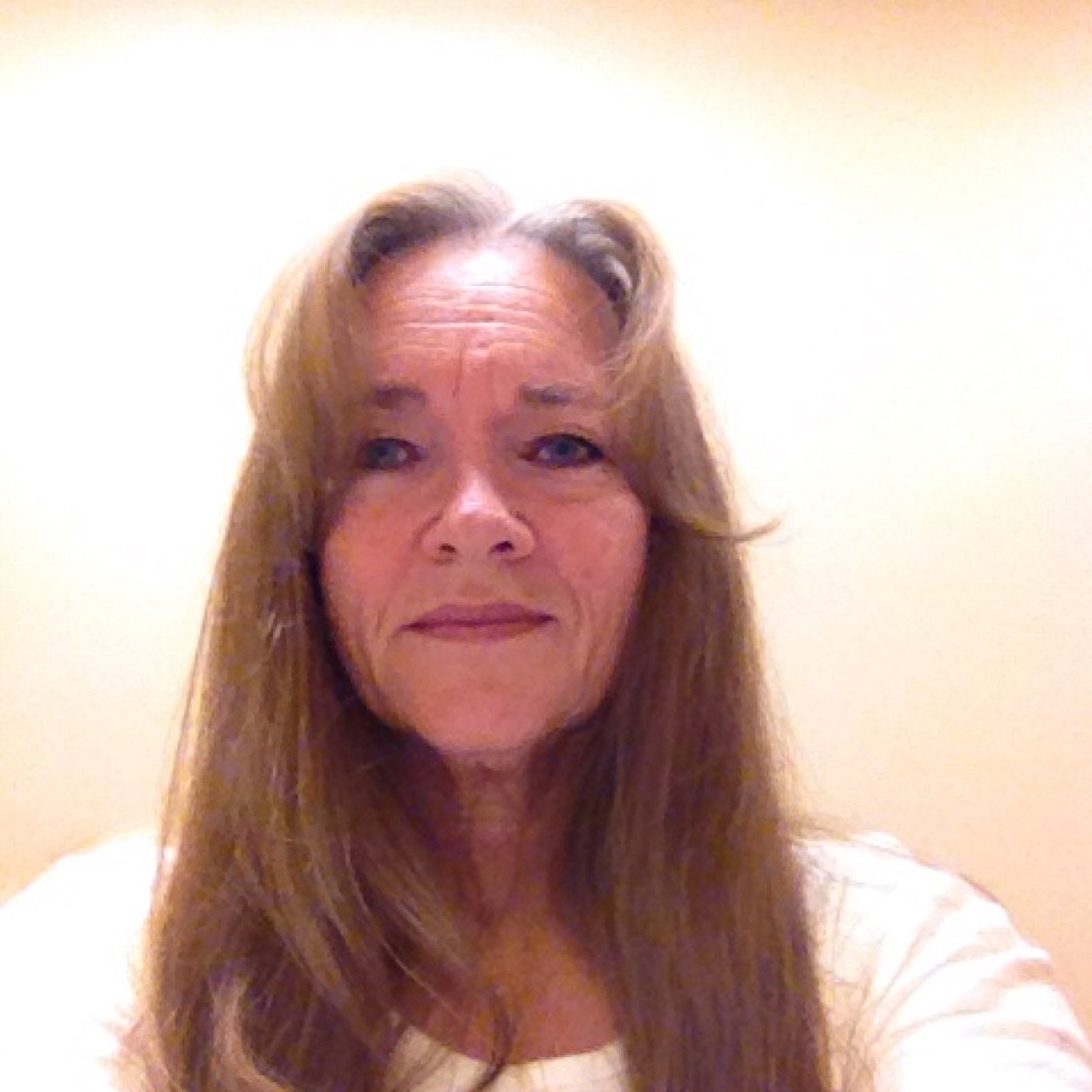 Claudialea's profile picture. Mom of 6 and grandma of 11. Retired Copper Miner.