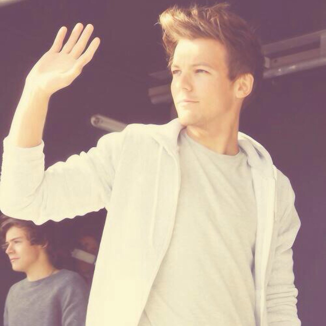 free follow please follow @cackleharry