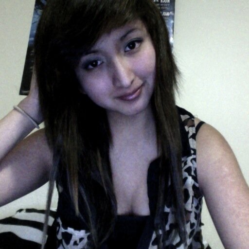 Hai :D nice to meet ya!!! My name is Jackie!!! ^^ I like meeting new people and pandas as well!!! ^^