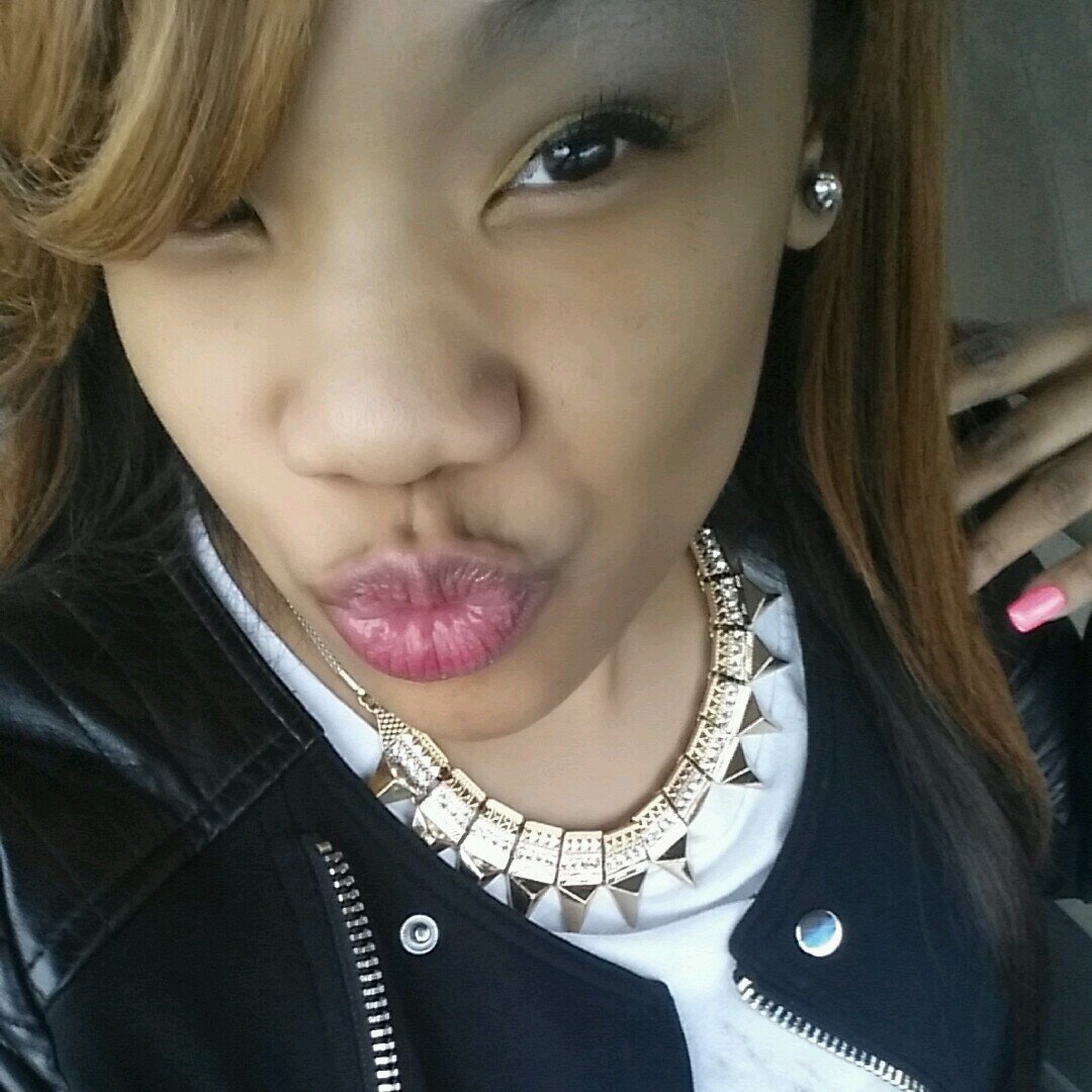 Fuck ah friend be abt ya business! STAND TEN TOES DOWN&&GET IT!ii want all da moneyyy #BABYPATTON #YOGOTTI #D.M.P #5100 #SKANLIIFEE #O.T.P