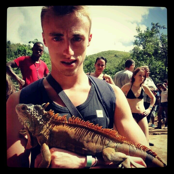 PaulChambert's profile picture. FOLLOW ♥ instagram : paulchambert , 19 ans , celibataire , foooot une passion ♥, snapchat:poledusud