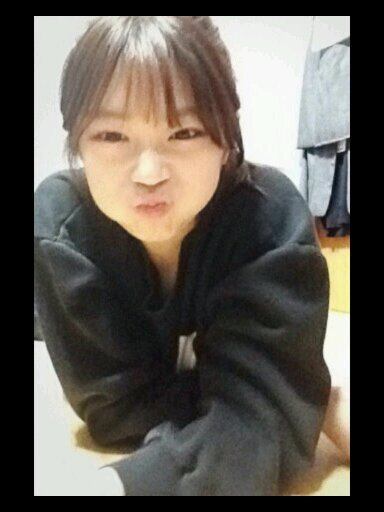 weareyund's profile picture. 하이헬로~_~