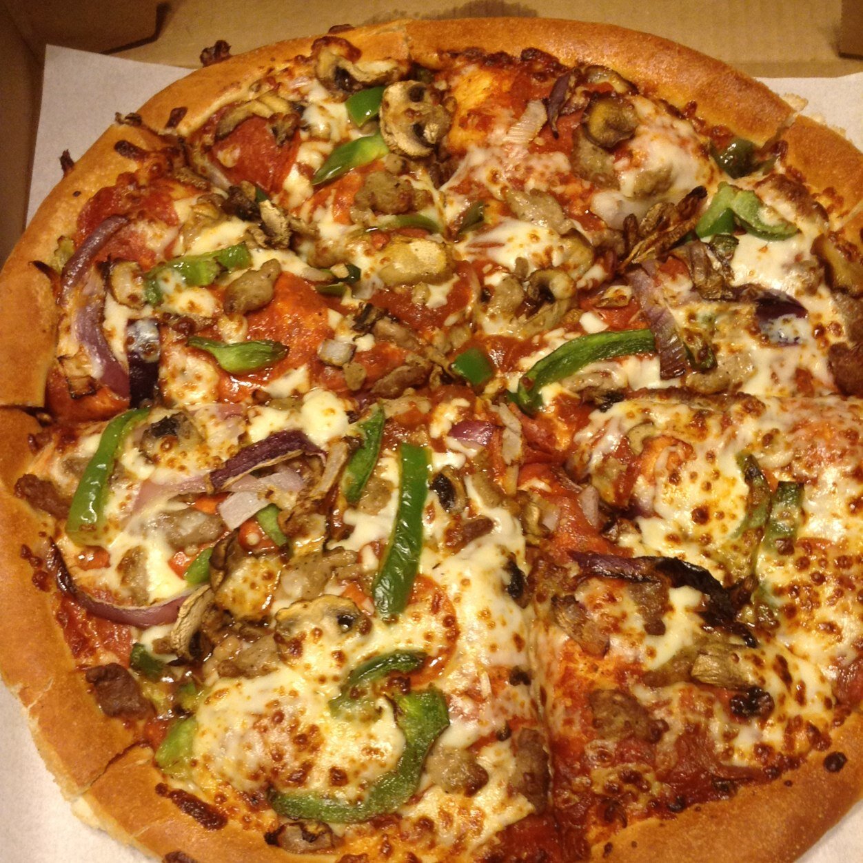 o2hellers's profile picture. Owners: @Caylen_pop @O2LsSmile @TrevorHasTalent @Believeino2l @Our2ndlifeboys