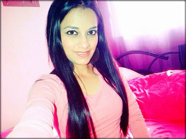 Vivianf7's profile picture. Cuando las palabras no dicen nada la musica habla ;)