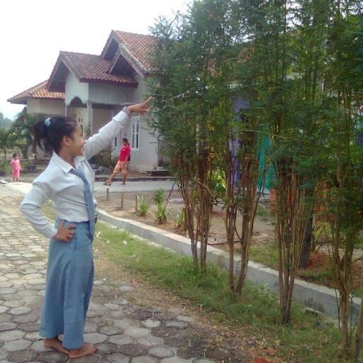 jangan mencoba untuk MENYERAH dan jangan menyerah untuk MENCOBA ..