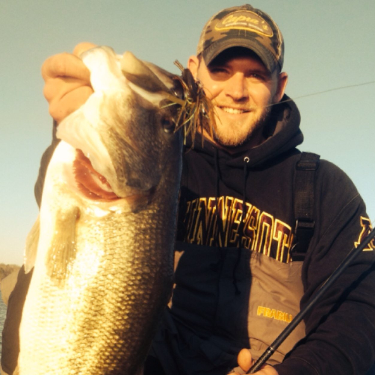Professional Fisherman chasing the dream of casting for a living. Fishing BASS Opens. More from John Figi Outdoors to come.