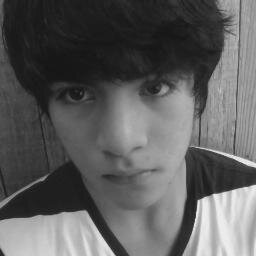 kevinMonteroToc's profile picture. Se hace nítido el silencio .