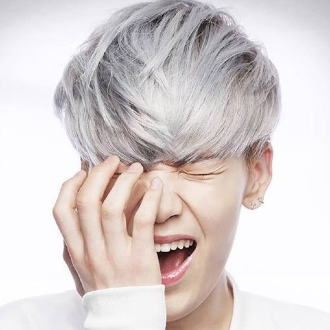ผม zelo จากb.a.p ผมหล่อน่ารักมาคุยกับผมสิฮะแล้วผมจะพาพวกคุณไปมานั่งในหัวใจผม-.,-ฮิ้วว~
