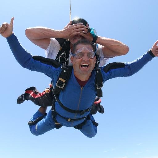 JasonDrake42's profile picture. Father, Husband, Teacher, Coach, RUNNER.  Out of the box thinker! Everyone loves the Drake!