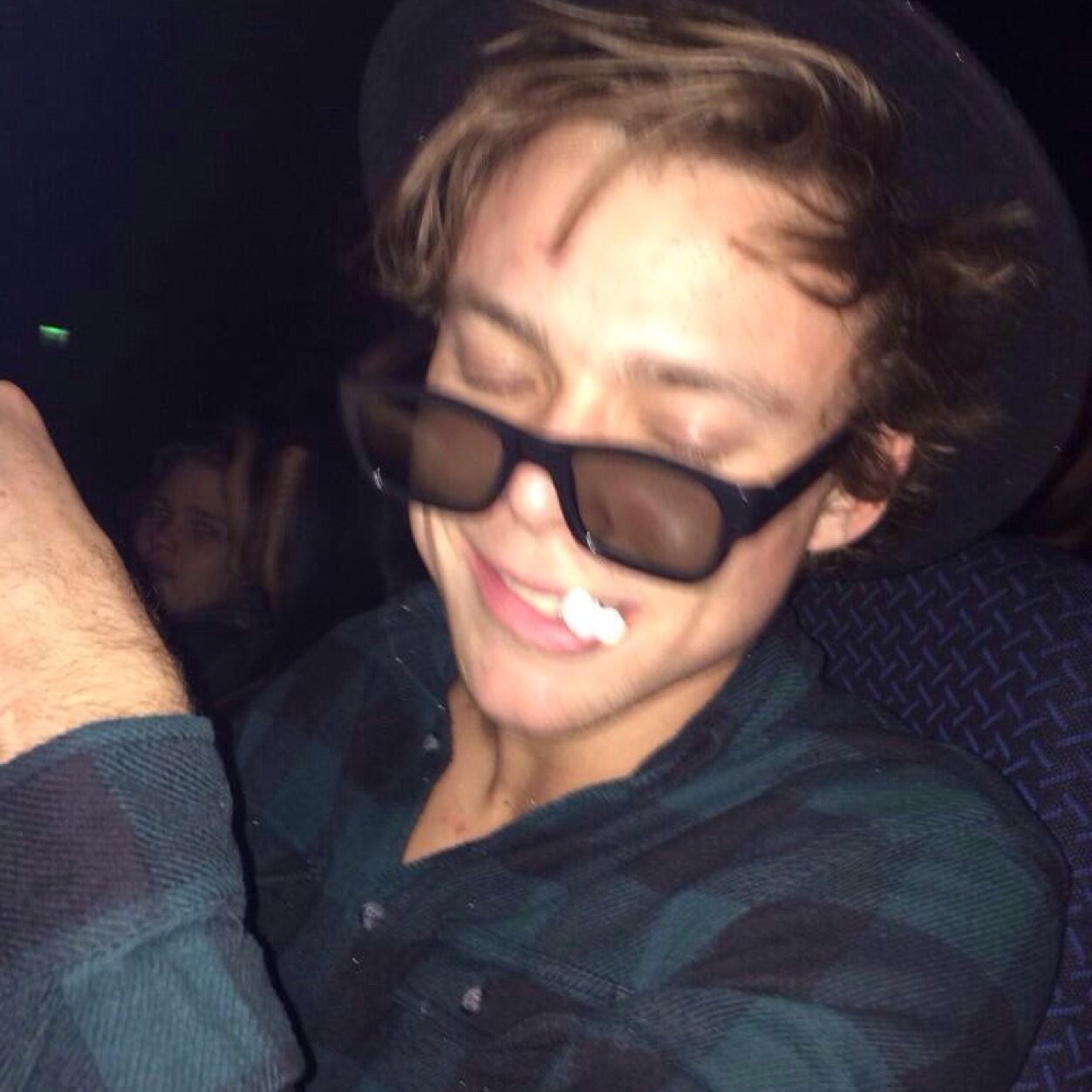 Once Harry and I held hands. 

0/5, Michael+band acount/4