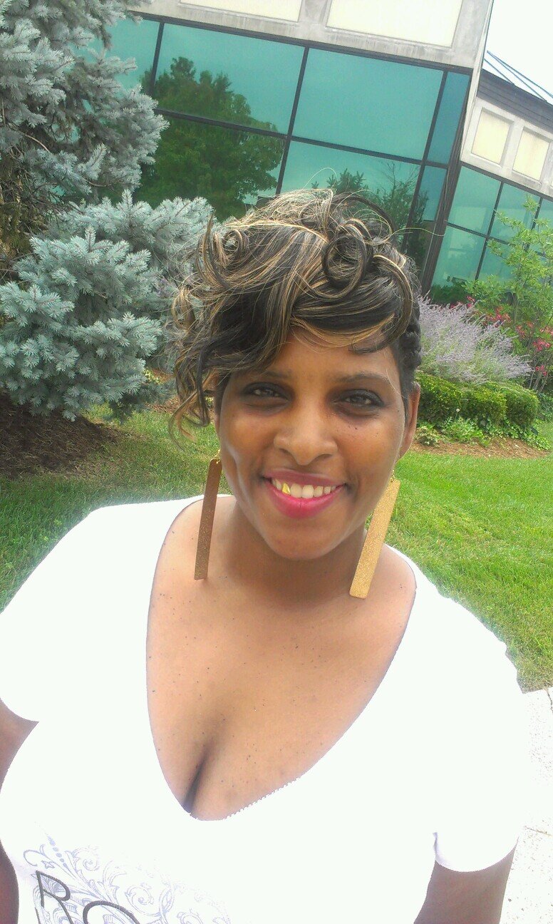 CCGreenwell's profile picture. loving my life