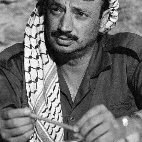 omarkha32460498's profile picture. 