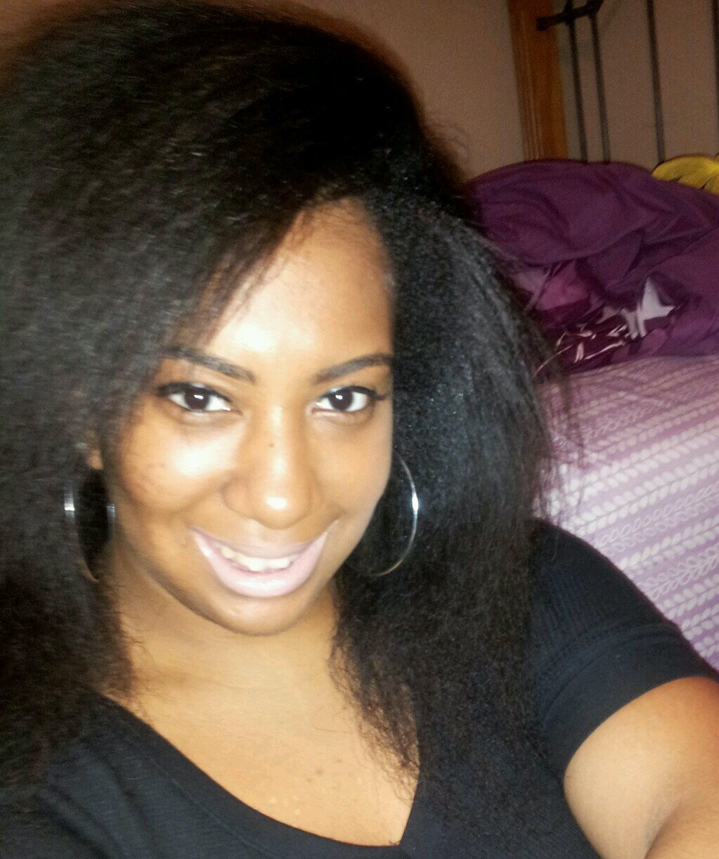 ihave a❥Crush❥'On♡Barack Obaℳa.♡ i go to school , i workk , i lovee any type of shopping ♡ ! i am the Official Chewiee Bby . :) ♥