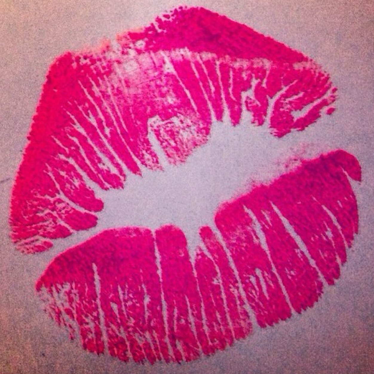 mividawonderful's profile picture. The real gangsters are *not* to be confused with street wannabe gangsta-types.