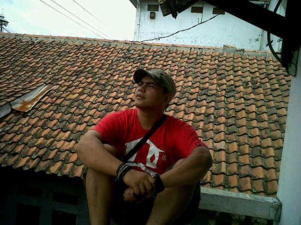 HernandesYudi's profile picture. Poko.na mh juara persib