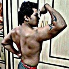 hammeroutmuscle's profile picture. LIFT ABOVE HATE.