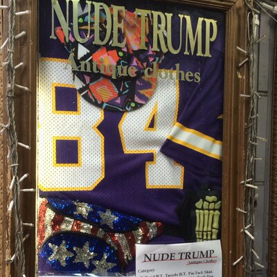 オーセンティック、ヌードトランプ vintage Tshirts collection🔥】 📩get iconic vintage Tshirts