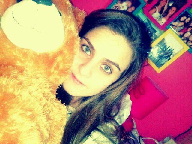 ClauxStone's profile picture. 1996.Estudiante de Biotecnologia en la Universidad de Zaragoza. Pianista. Viviendo un sueño gracias a el @angel_lamuela 7