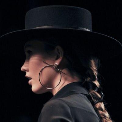 TheVampireNight's profile picture. Know that you can never be like me !