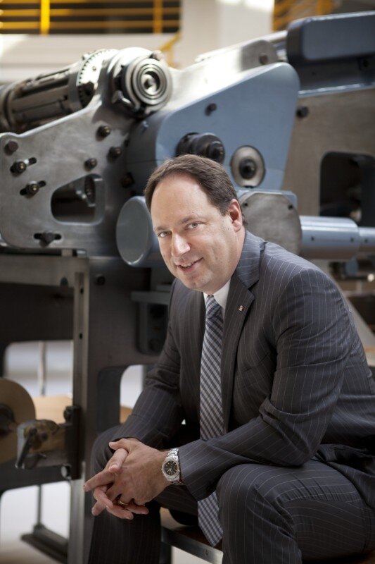 Professionally Head of Transformation Office at NMBS. . Personnally supporting KV Mechelen against better judgment