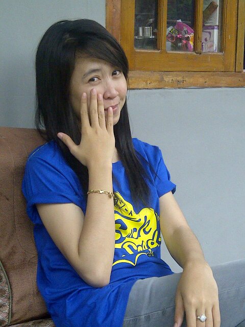 HP: 083816210021 BB: 270EE88F