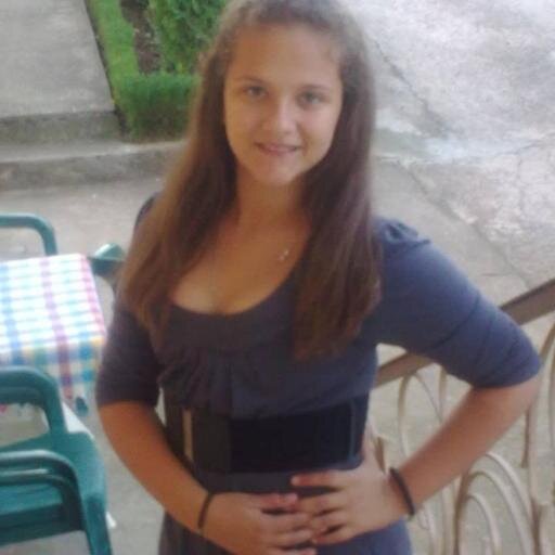 TeaN31680335's profile picture. Hey new acc. :D 
 i am big big fan of @HarisCato follow me for a follow back ^_^ ♥
much love♥