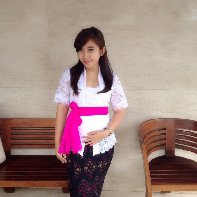 Graduated from SMANSA Denpasar | Part of Economic Faculty, Udayana University | see me on my ig : @prawitaputri