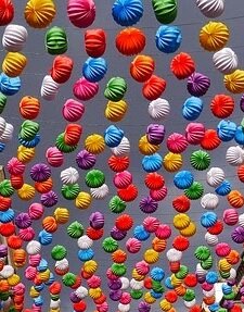 ReFlamenca's profile picture. Diseño y rediseño de trajes de flamenca. Creaciones exclusivas y personalizadas para lucir tu carácter de fiesta