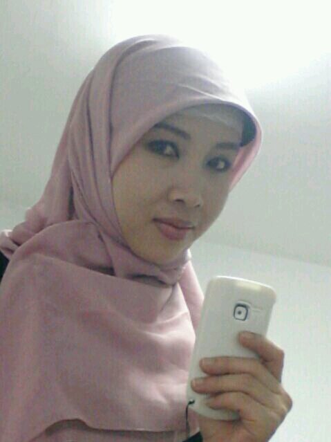 AliyaAyay's profile picture. 