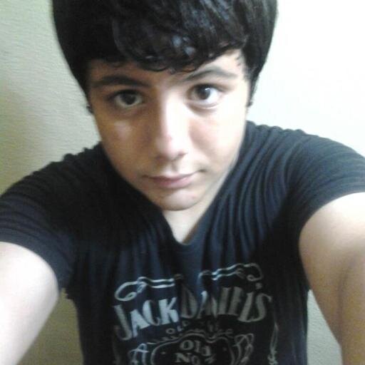 Você é o meu anjo, que me protege com um simples sorriso.