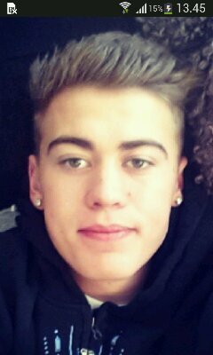 Liker fotball