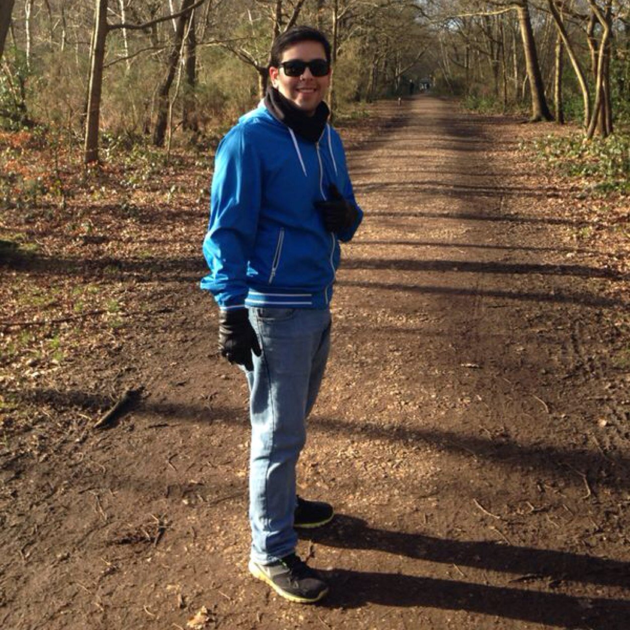 GerardLeon's profile picture. Buy the ticket, take the ride!! Venezuelan somewhere in the world