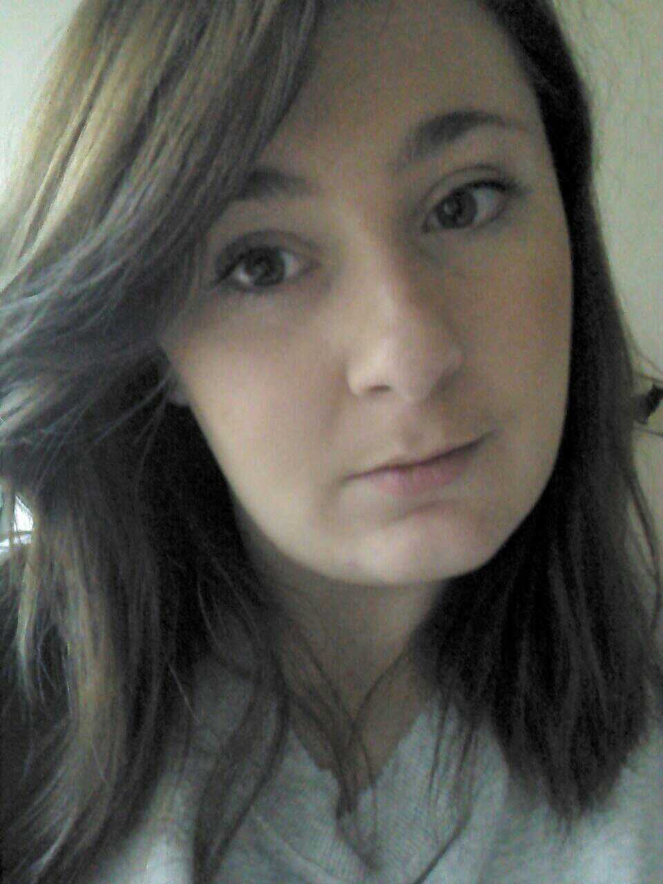 i love motorbikes, tattoo's  and my bed. snapchat- geaniex instagram- geanie96 and I do level 3 hairdressing at Warwickshire college.
