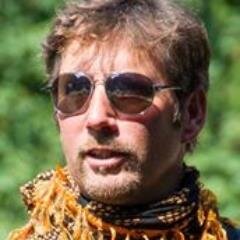 Software biz exec turned digital nomad & entrepreneur. 14 month career break 2 adventure travel by motorcycle. Cofounder http://t.co/WNS8QnYf30 @MotoStays