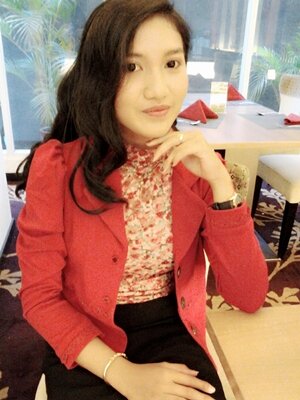 Simple life I was born this way accept me and just stop judging,Smile is a simple way of enjoying . Player @dallasbasket-@dbascom#6 26nov'96 ig: putriayuandinii